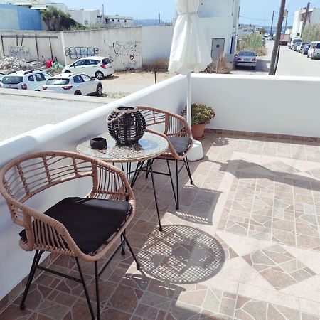 Vythos Appartement Adamantas  Buitenkant foto