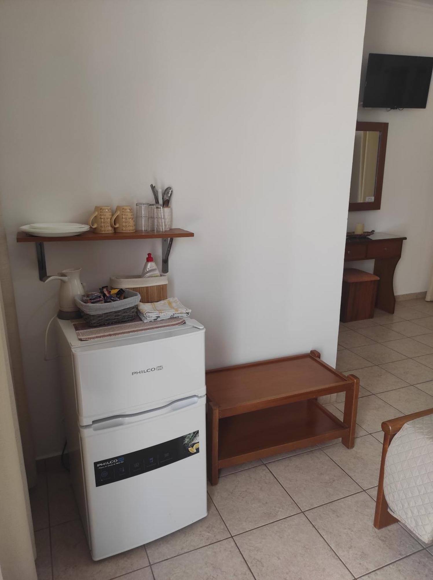 Vythos Appartement Adamantas  Buitenkant foto