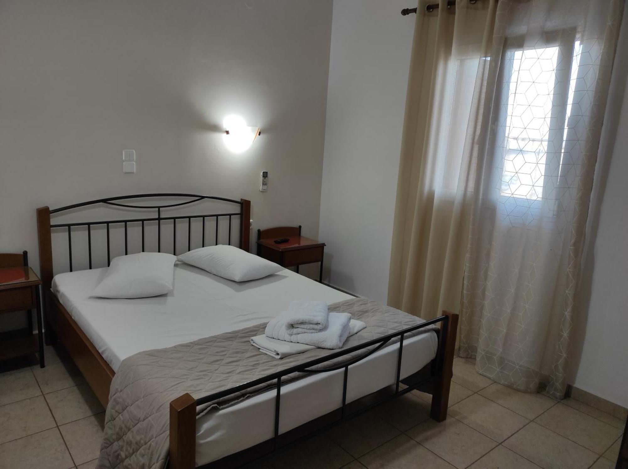 Vythos Appartement Adamantas  Buitenkant foto