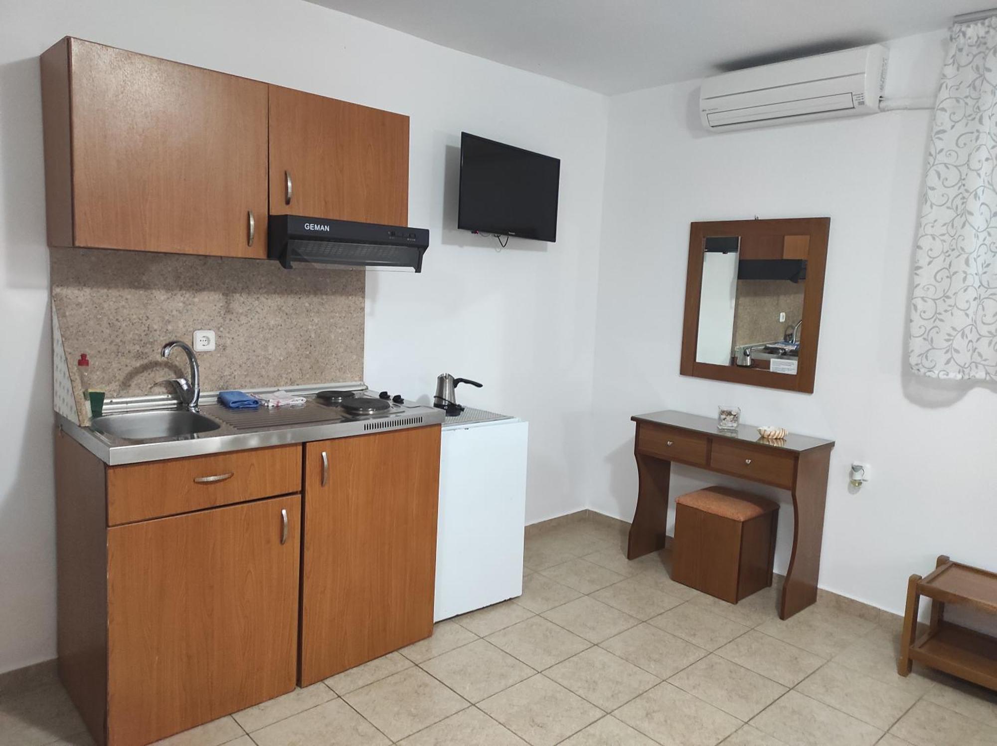 Vythos Appartement Adamantas  Buitenkant foto
