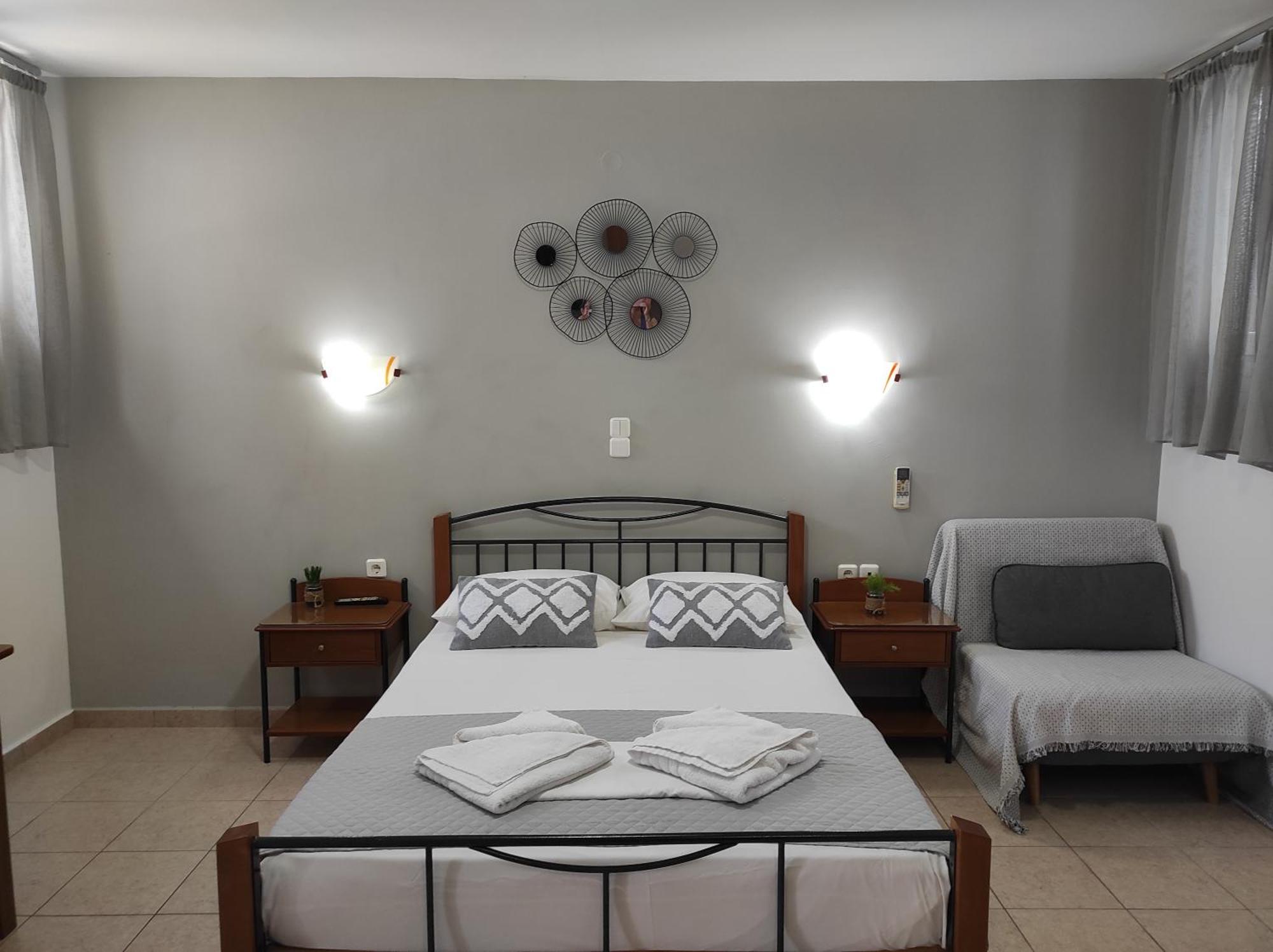Vythos Appartement Adamantas  Buitenkant foto