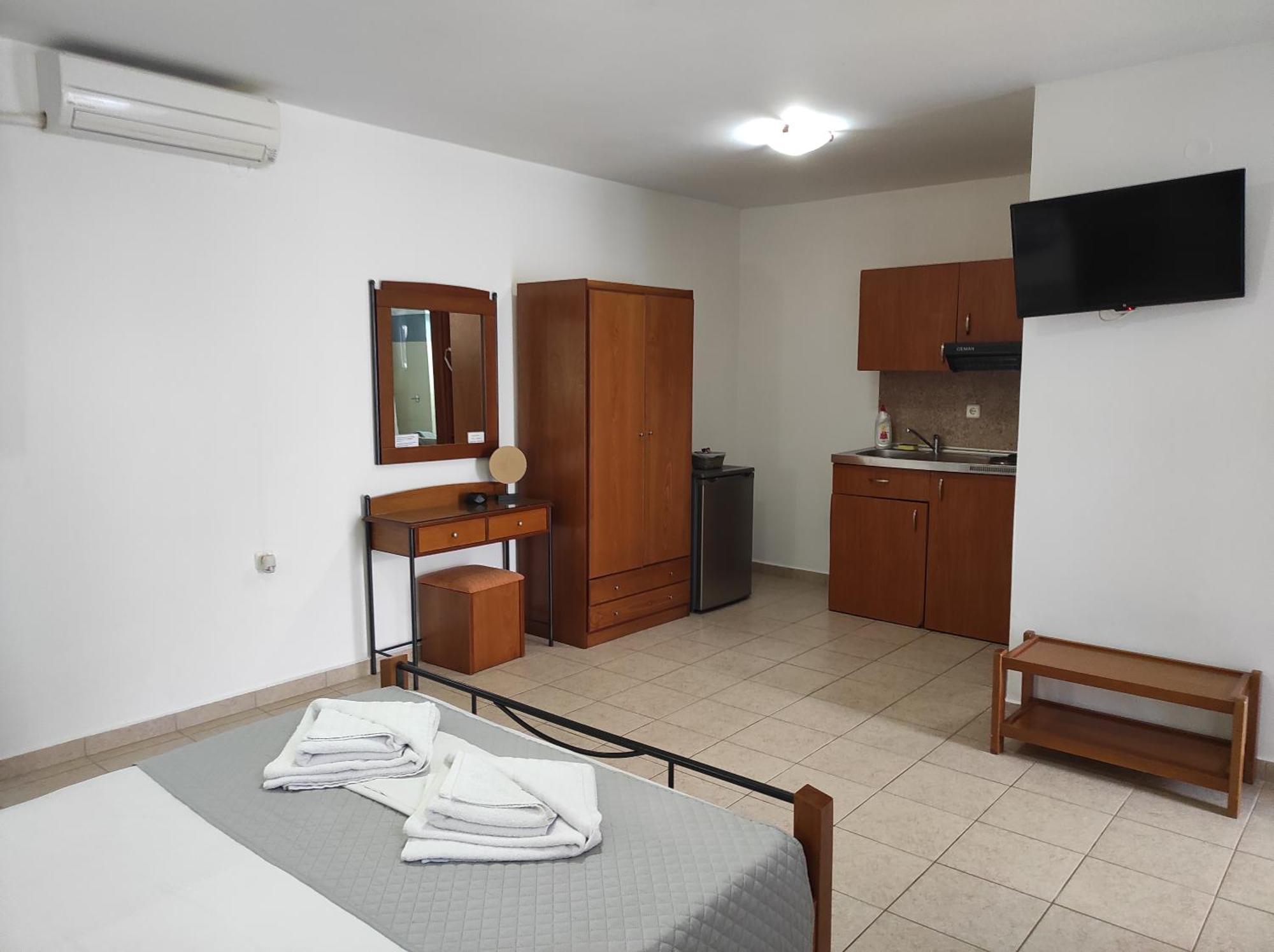 Vythos Appartement Adamantas  Buitenkant foto